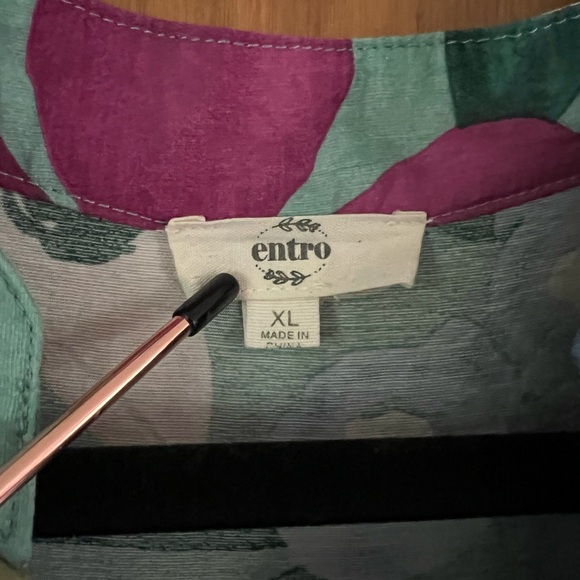 Beautiful Entro Green Floral Dress Tiered Lined Size XL NWOT - Picture 3 of 3